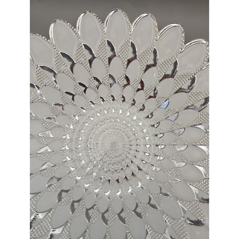Metallic-Silver Bowl White With Metal Centerpiece Bowl‎ 13 Inches Wide
